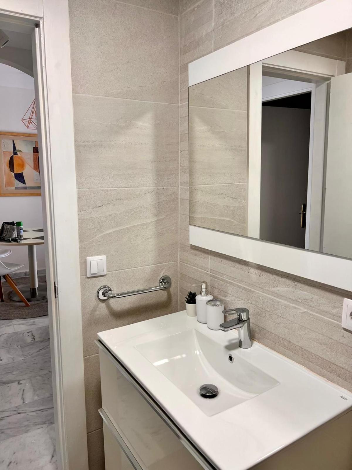 Apartment Sea Breeze - Apartamento Brisas Del Mar 贝纳尔马德纳 外观 照片